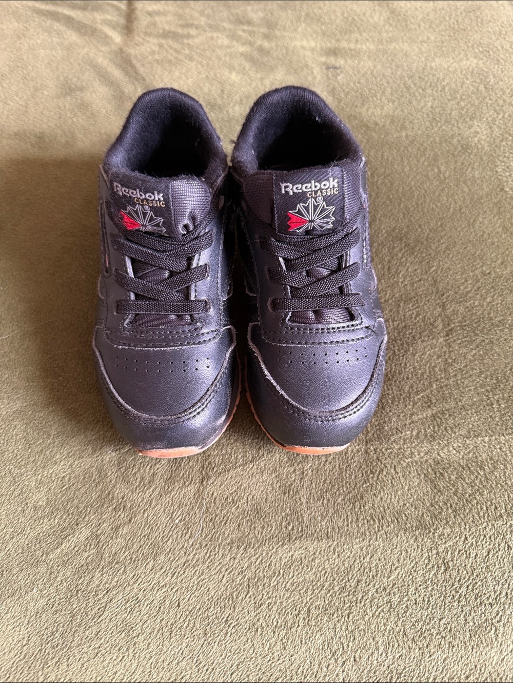 Reebok Kids Black Sneakers with Red Accent